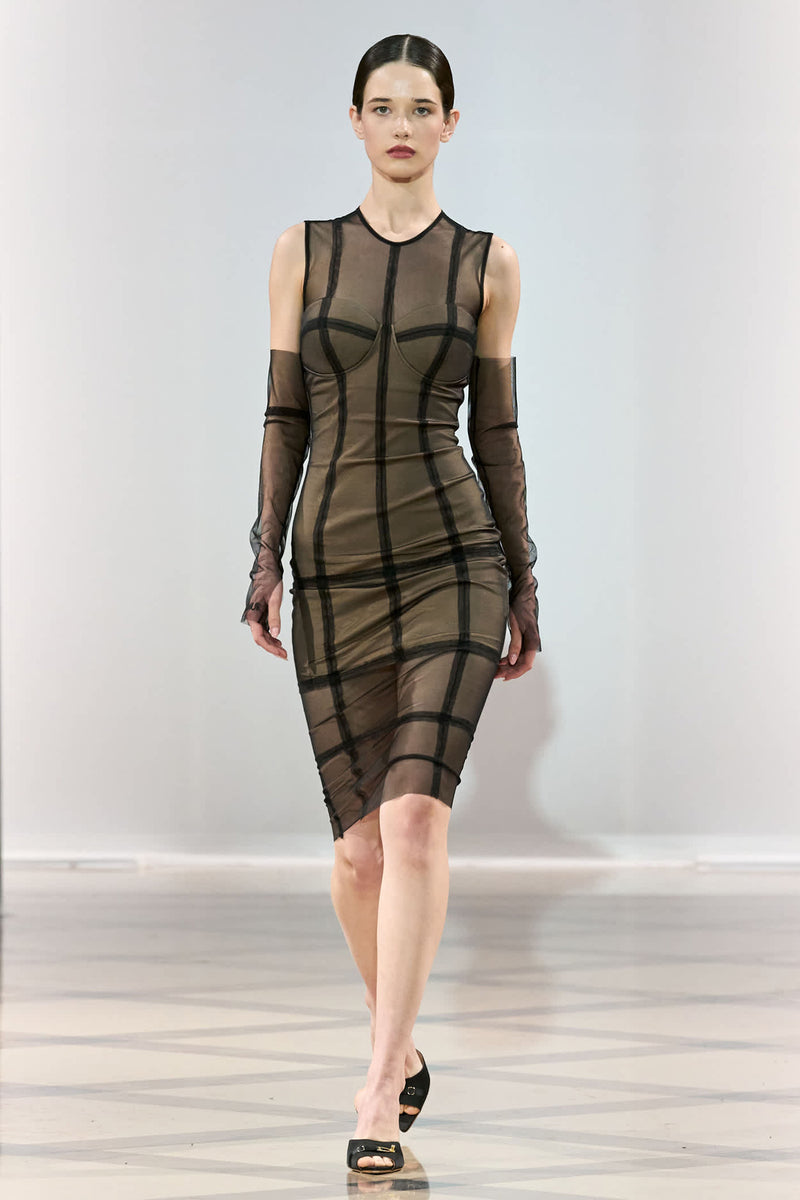 Figure Dress Black
