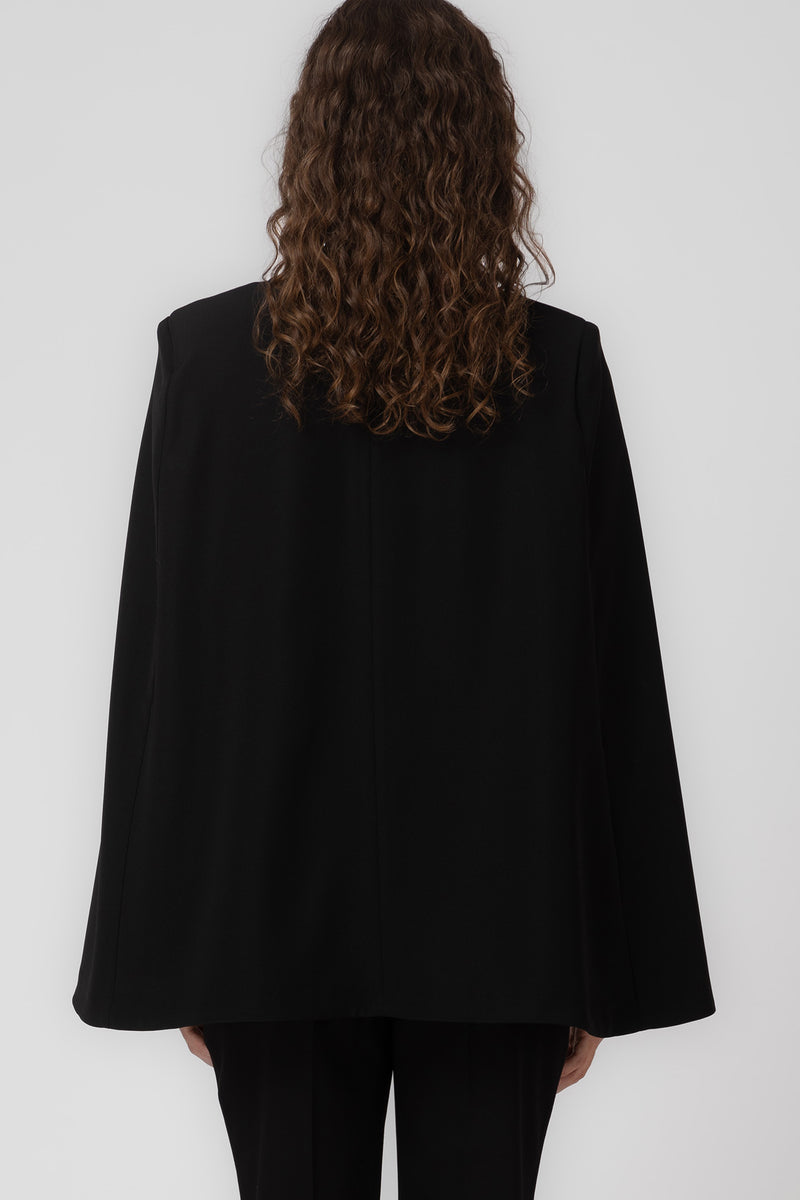 Ward Cape Black